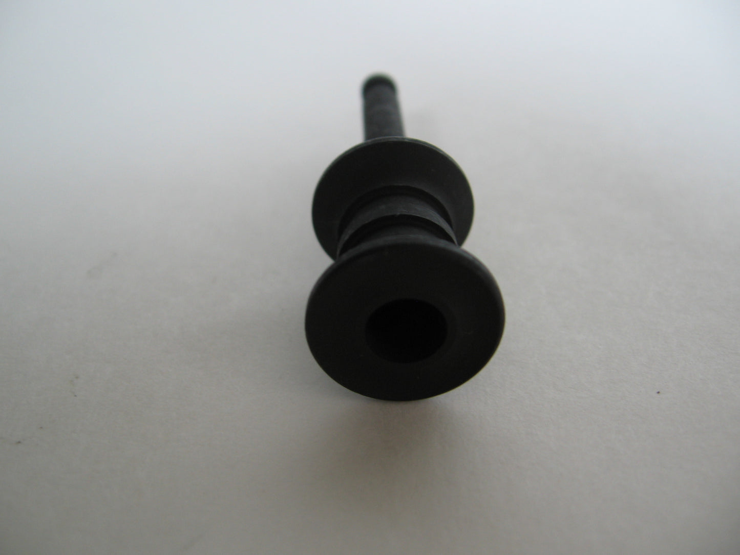 Benelli M4 Oversize Charging Handle image 2