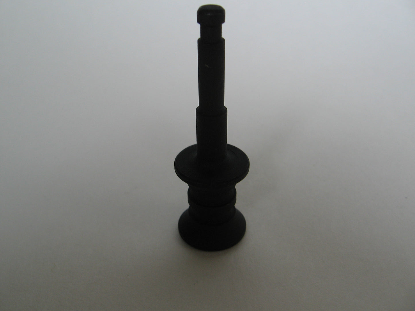 Benelli M4 Oversize Charging Handle image 4