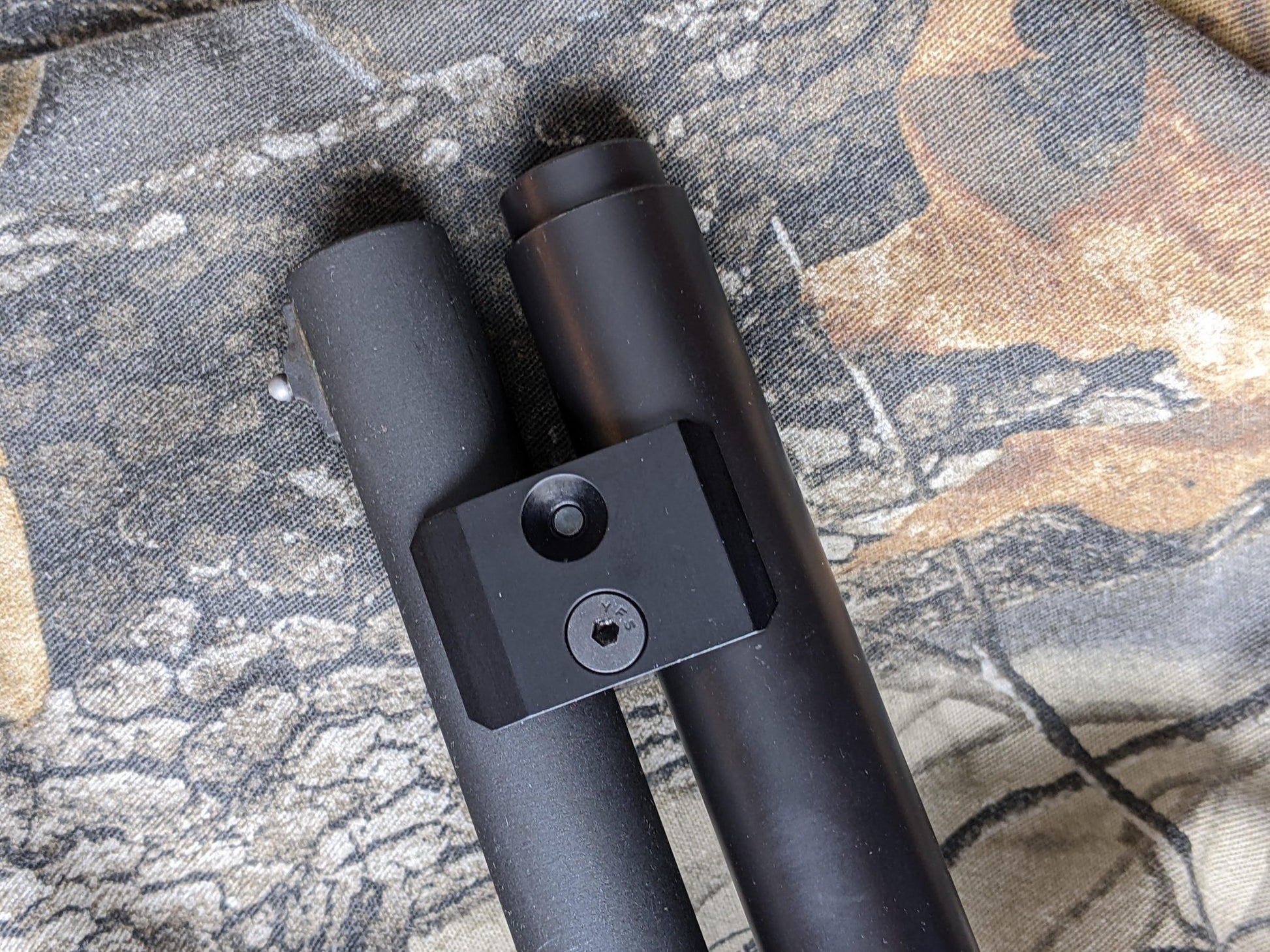 Shotgun Magazine Tube Clamp image 1